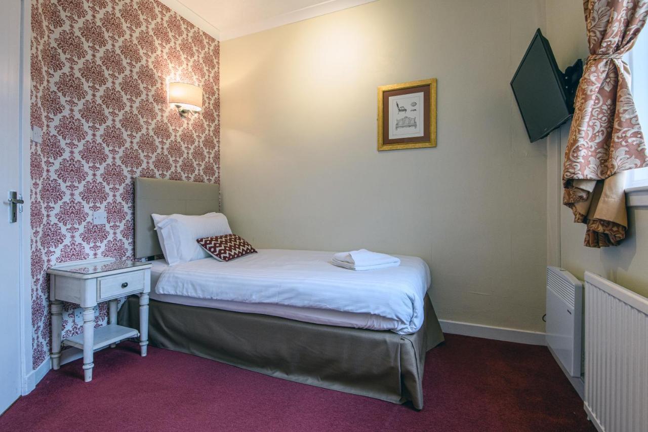 The Portland Hotel Lybster Экстерьер фото